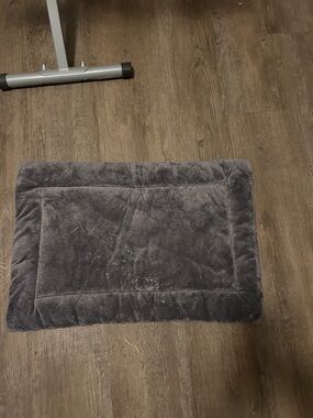 Gray Plush Rectangular Bath Mat